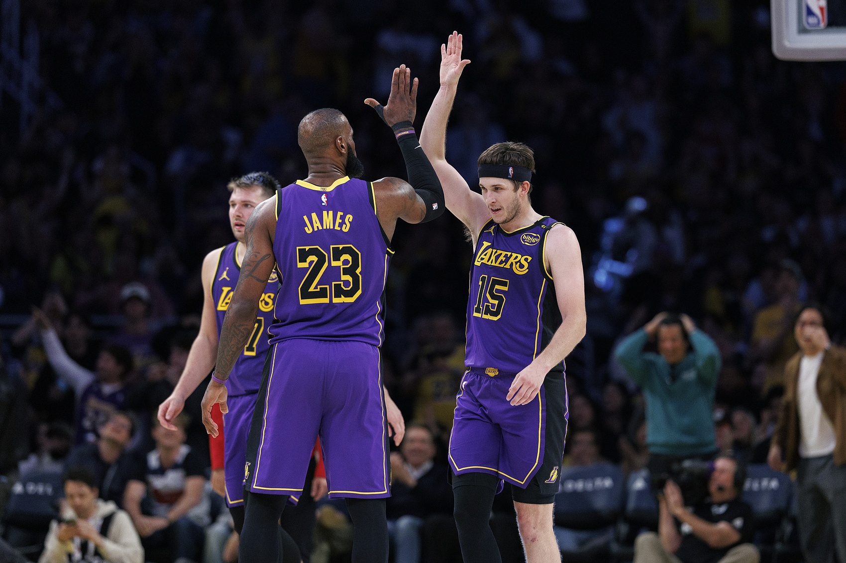 企鹅体育赛事专区-里夫斯已经打出准巨星的身价 詹姆斯在湖人的时代恐怕将告一段落