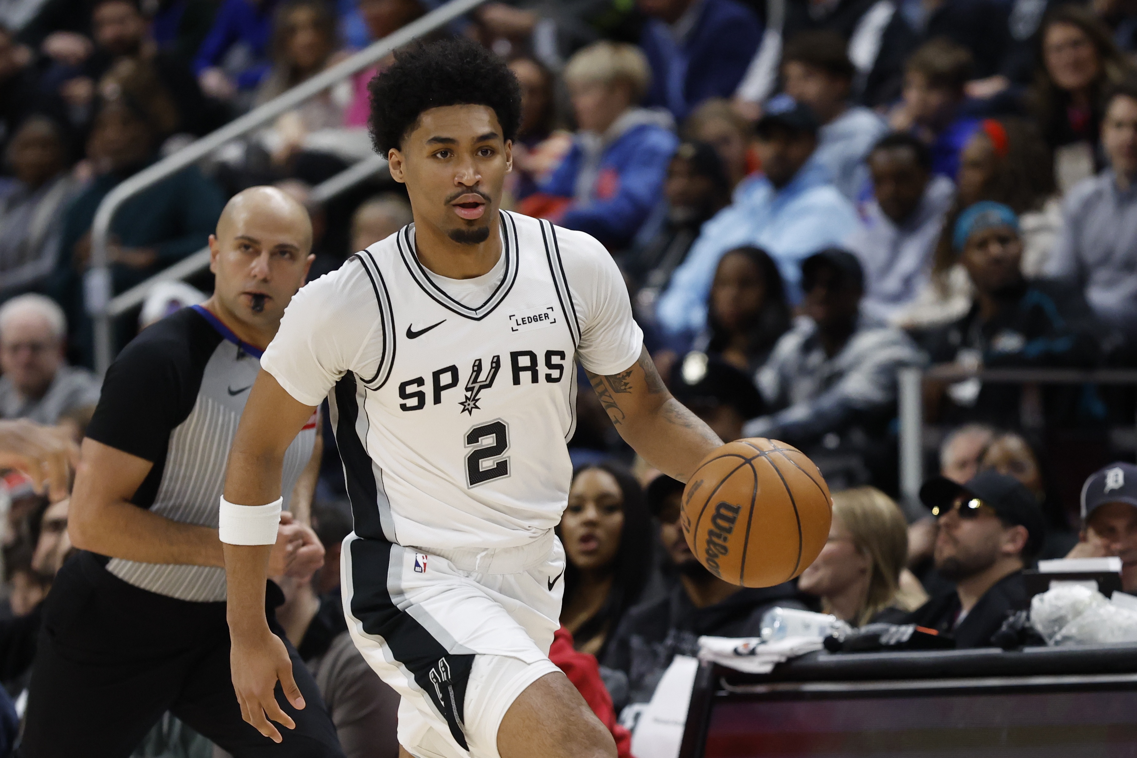 企鹅体育直播-【菜鸟】哈珀22分&amp;11中8 雷诺22分10板2断 克尼佩尔13分&amp;三分7中1